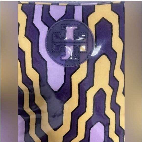 Tory Burch Tablet Case - Picture 4 of 8